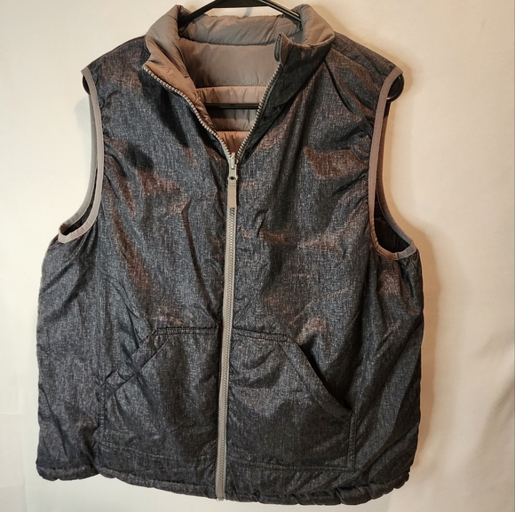 Boys Gray,black Puffer Vest - Picture 4 of 5
